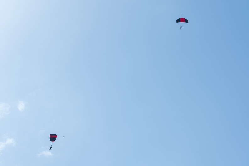 Dean Krutz Skydiving - 019.jpg