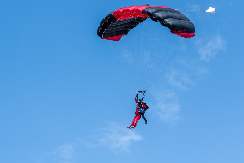 Dean Krutz Skydiving - 023.jpg