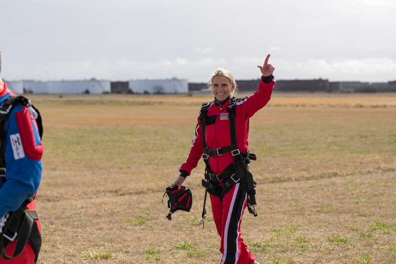 Dean Krutz Skydiving - 033.jpg