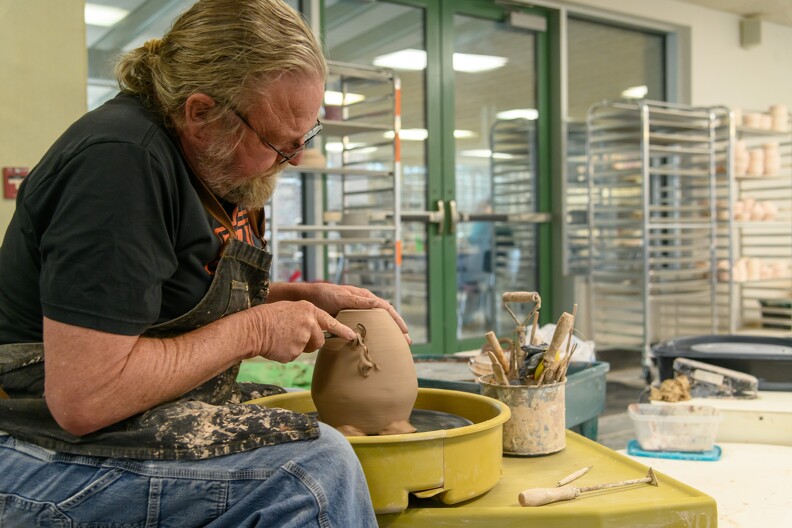 Prairie Arts Center - pottery - 013.jpg